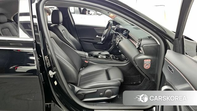 Mercedes-Benz A-Class W177 2020 Черный из Кореи, фото 2