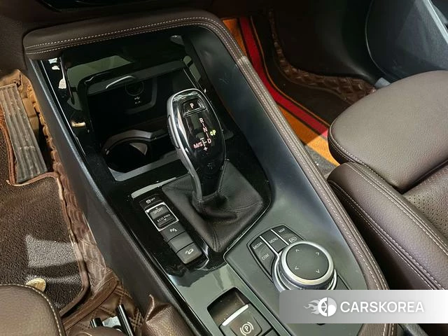 BMW X1 2022 Белый из Китая, фото 2