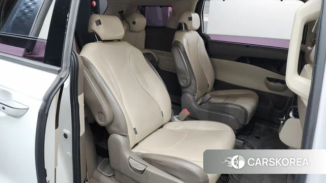 Kia Carnival 4th generation 2020 Белый из Кореи, фото 2