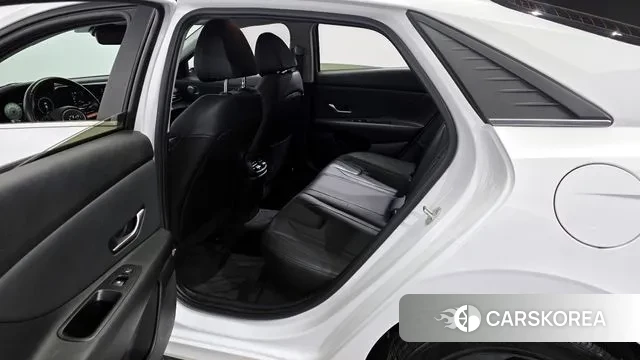 Hyundai Avante (CN7) 2021 Белый из Кореи, фото 2