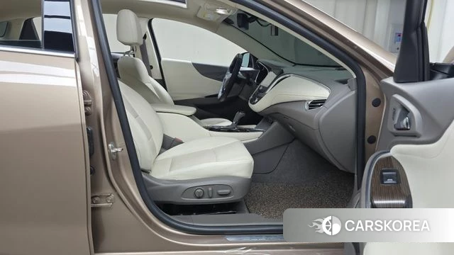 Chevrolet (GM Daewoo) The New Malibu 2018 Коричневый из Кореи, фото 2