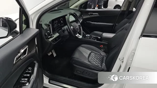 Kia Sportage 5th Generation Hybrid 2021 Белый из Кореи, фото 2