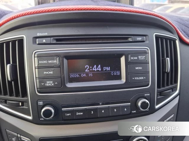 Hyundai The New Grand Starex 2018 Серебристо-серый из Кореи, фото 2