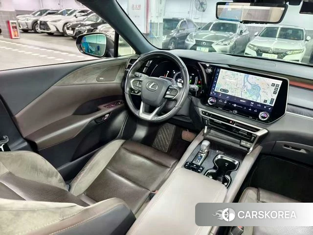 Lexus RX PHEV 2023 Черный из Китая, фото 2