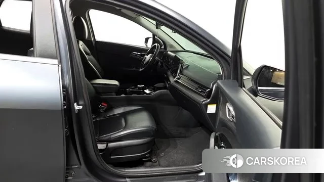 Kia Sportage 5th Generation Hybrid 2022 Серый из Кореи, фото 2