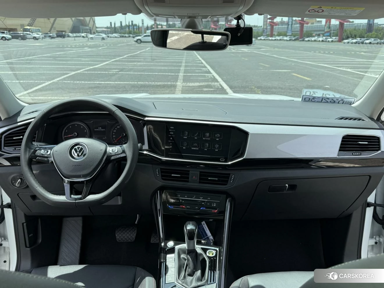 Volkswagen Tanyue 2021 Белый из Китая, фото 2