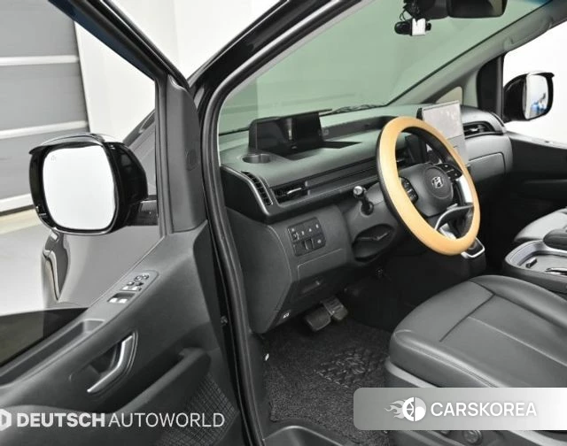 Hyundai Staria 2024 Черный из Кореи, фото 2