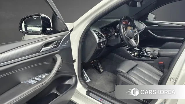 BMW X4 (G02) 2023 Белый из Кореи, фото 2