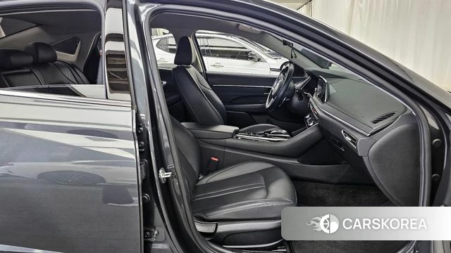Hyundai Sonata (DN8) 2021 Серый из Кореи, фото 2