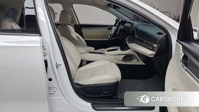 Hyundai The New Grandeur IG 2022 Белый из Кореи, фото 2