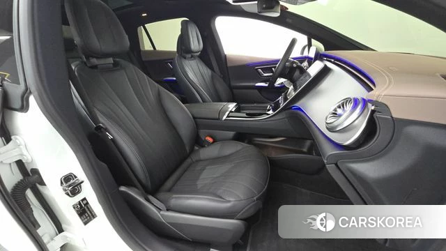 Mercedes-Benz EQE V295 2023 Белый из Кореи, фото 2