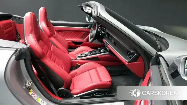 Porsche 911(992) 2023 Серебристо-серый из Кореи, фото 2