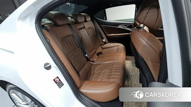 Genesis G70 2019 Белый из Кореи, фото 2
