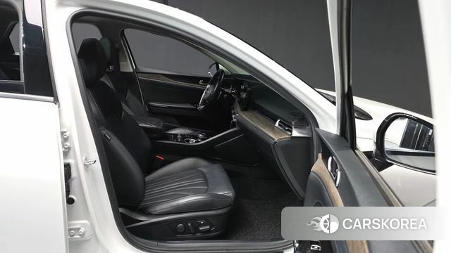 Kia K5 3rd generation 2019 Белый из Кореи, фото 2