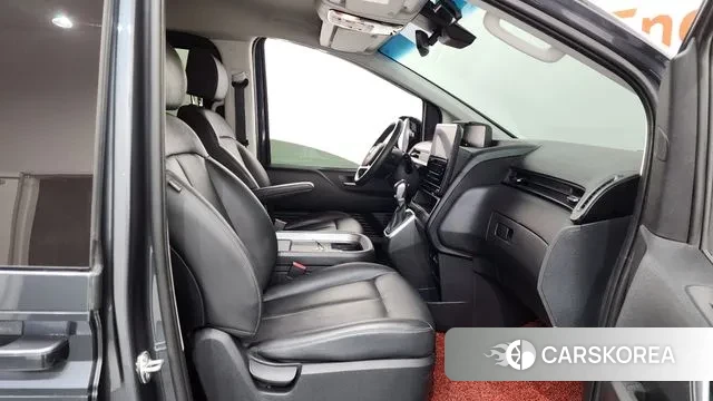 Hyundai Staria 2023 Серый из Кореи, фото 2