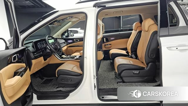 Kia Carnival 4th generation 2023 Белый из Кореи, фото 2