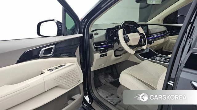 Kia The New Carnival 4th Generation 2024 Черный из Кореи, фото 2
