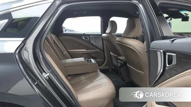 Kia K8 Hybrid 2023 Серый из Кореи, фото 2