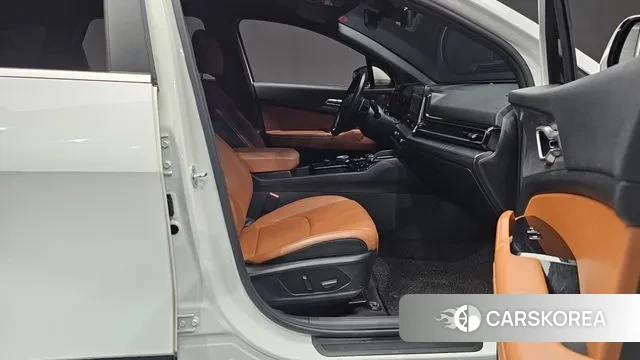 Kia Sportage 5th Generation 2022 Белый из Кореи, фото 2