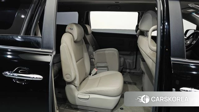 Kia The New Carnival 2018 Черный из Кореи, фото 2