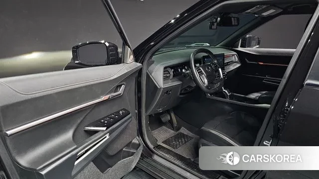 Ssangyong Torres 2024 Черный из Кореи, фото 2