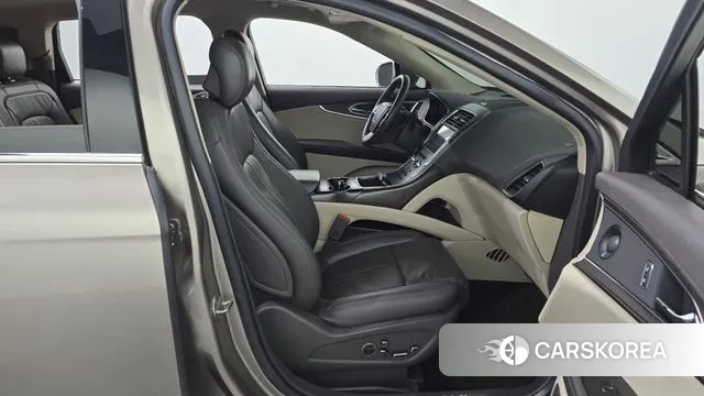 Lincoln Nautilus First generation 2020 Песочный из Кореи, фото 2