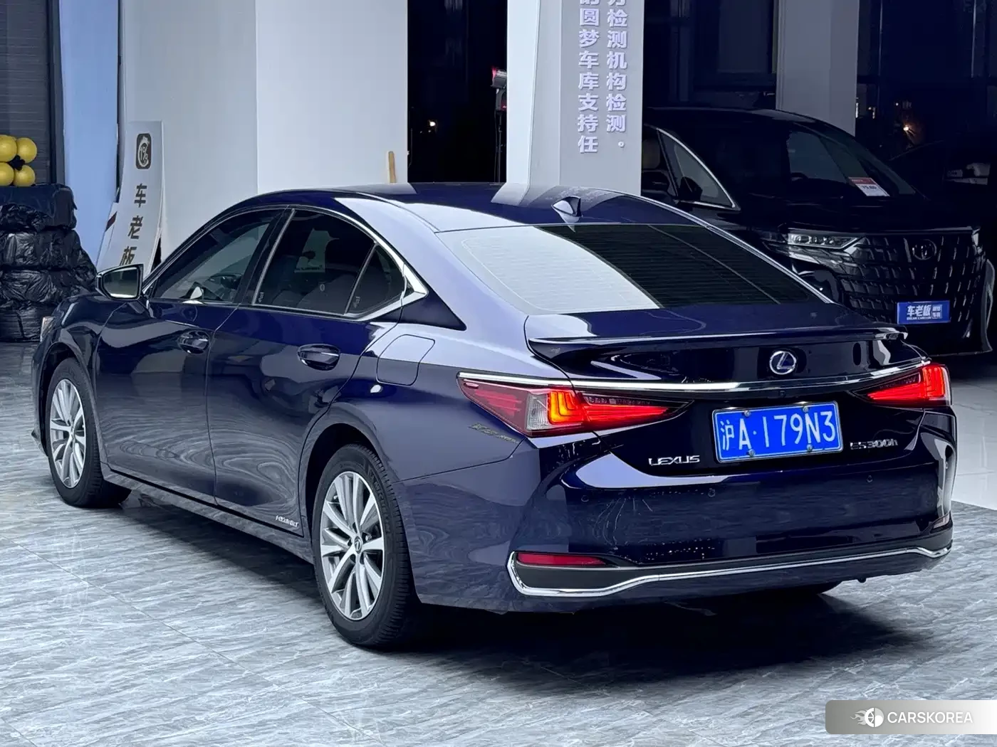 Lexus ES 2021 Синий из Китая, фото 2