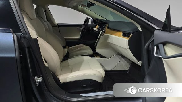 Tesla Model S 2018 Серый из Кореи, фото 2