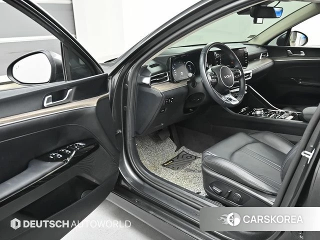 Kia K5 3rd generation 2022 Серый из Кореи, фото 2