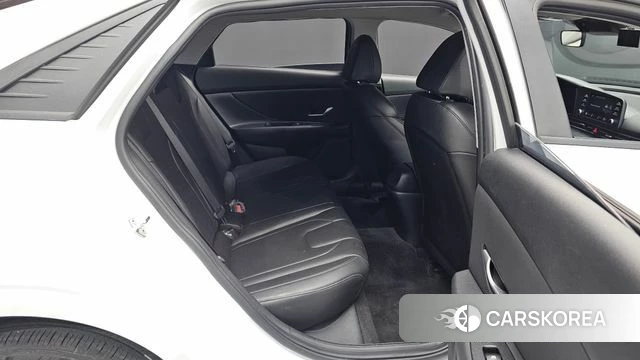 Hyundai Avante (CN7) 2022 Белый из Кореи, фото 2