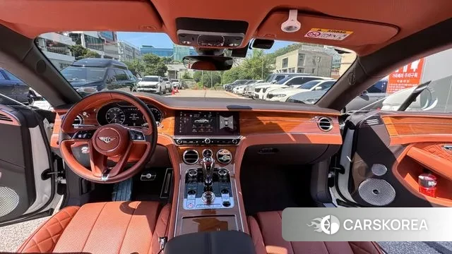 Bentley Continental GT 3rd Generation 2020 Белый из Кореи, фото 2