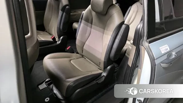 Kia The New Carnival 4th Generation 2023 Цвет галактики из Кореи, фото 2