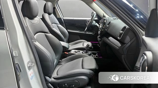 Mini Cooper Countryman 2021 Серебряный из Кореи, фото 2