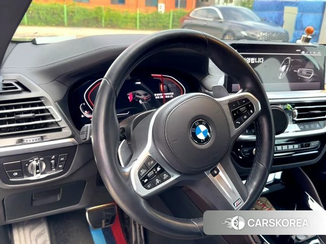 BMW X4 (G02) 2024 Черный из Кореи, фото 2