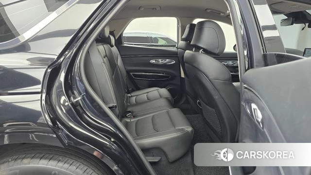 Genesis GV70 2022 Черный из Кореи, фото 2
