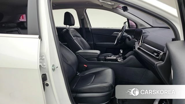 Kia Sportage 5th Generation 2021 Белый из Кореи, фото 2