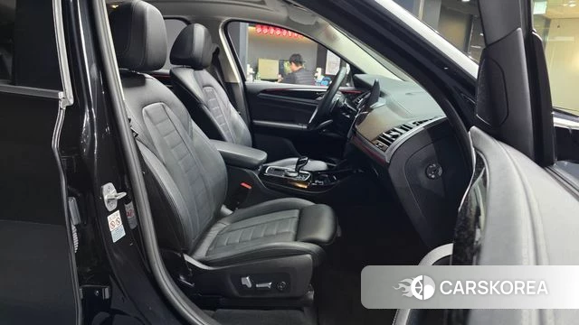 BMW X4 (G02) 2023 Черный из Кореи, фото 2