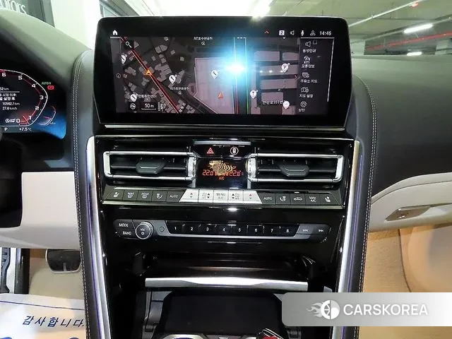 BMW 8 Series (G15) 2023 Серебристо-серый из Кореи, фото 2