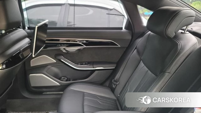 Audi A8 (D5) 2020 Черный из Кореи, фото 2