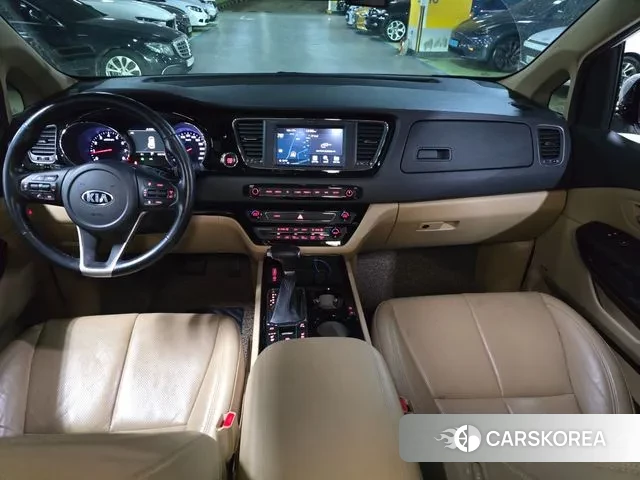Kia The New Carnival 2019 Белый из Кореи, фото 2