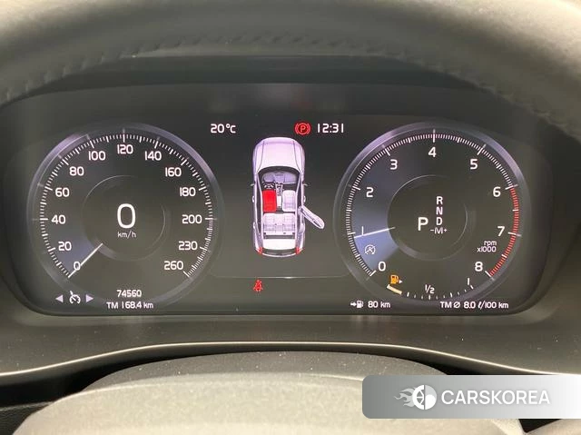 Volvo XC40 2021 Белый из Китая, фото 2