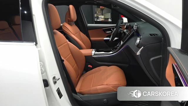 Mercedes-Benz GLC-Class X254 2025 Белый из Кореи, фото 2