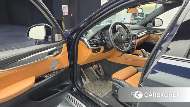 BMW X6 (F16) 2018 Черный из Кореи, фото 2