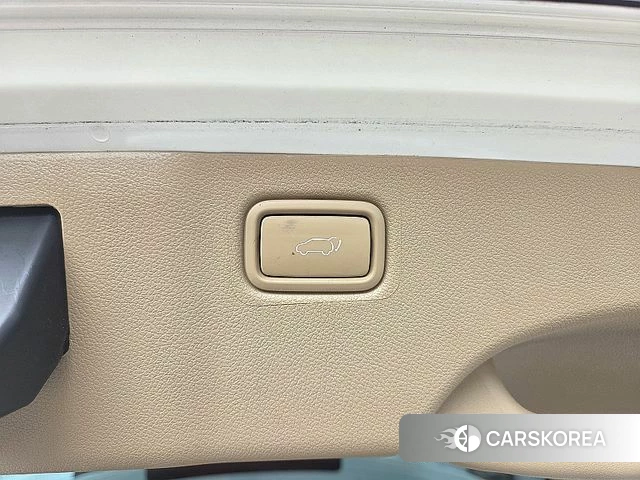 Kia The New Carnival 2018 Белый из Кореи, фото 2