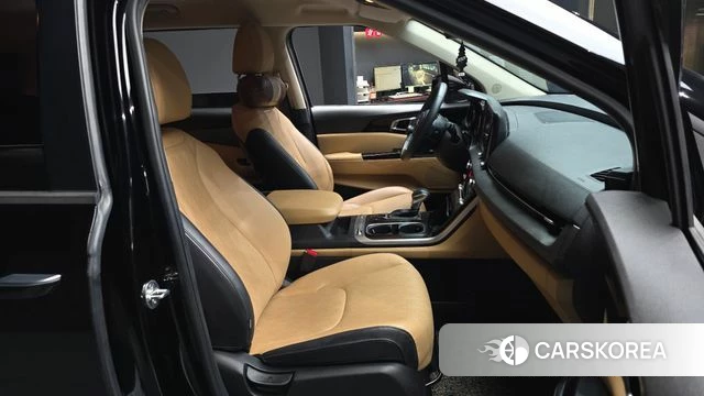 Kia Carnival 4th generation 2020 Черный из Кореи, фото 2