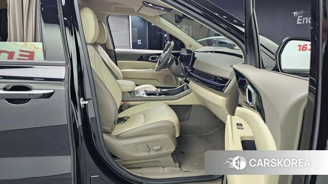Kia The New Carnival 4th Generation 2024 Черный из Кореи, фото 2