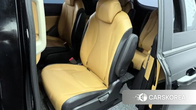 Kia Carnival 4th generation 2022 Черный из Кореи, фото 2