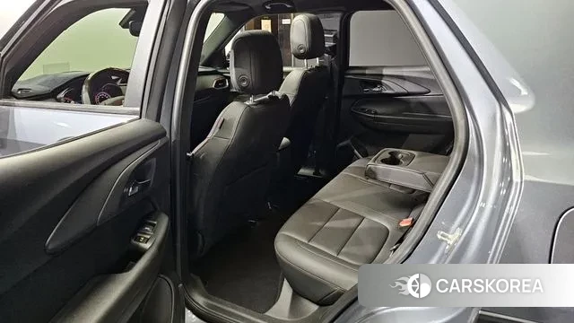 Chevrolet (GM Daewoo) Trailblazer 2020 Серебристо-серый из Кореи, фото 2