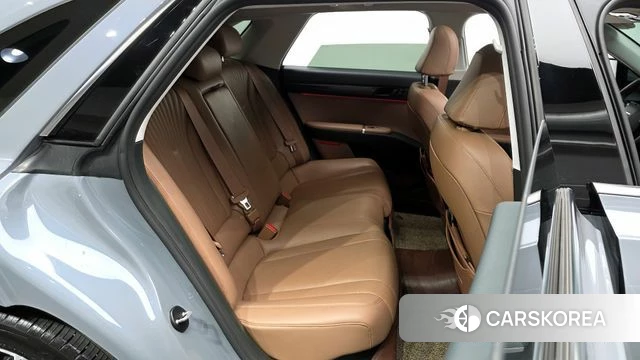 Hyundai Grandeur Hybrid (GN7) 2023 Серый из Кореи, фото 2