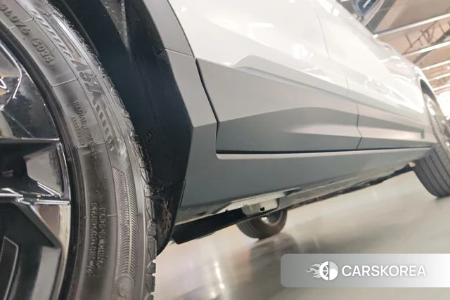 Geely Automobile Binyue 2025 Белый из Китая, фото 2